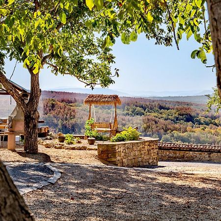 Complex Arbanashki Style-Panoramic View With Summer And Winter Terrace, Jacuzzi, Sauna, Children'S And Adult Area With Cinema Summer ارباناسي المظهر الخارجي الصورة