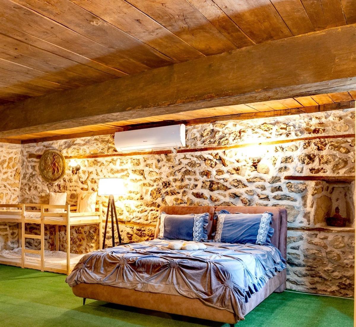 Complex Arbanashki Style-Panoramic View With Summer And Winter Terrace, Jacuzzi, Sauna, Children'S And Adult Area With Cinema Summer ارباناسي المظهر الخارجي الصورة